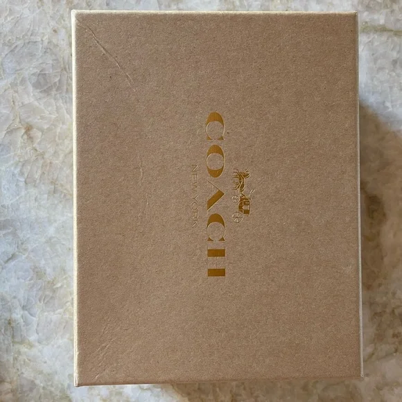 NWT Coach - Picture 2 of 9